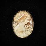 1735 5132 BROOCH
